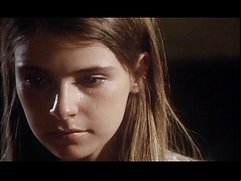Schoolgirls in dire need of Love 1 - Elizabeth mastubates frantically to relieve her burning lust. Feeling her orgasm she is caught rubbing her clit by her mother. Schulmädchen-Report 1 (1970)